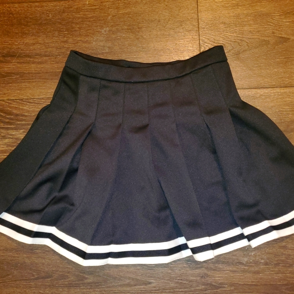 NWT Champion Black Pleated Cheer Skirt